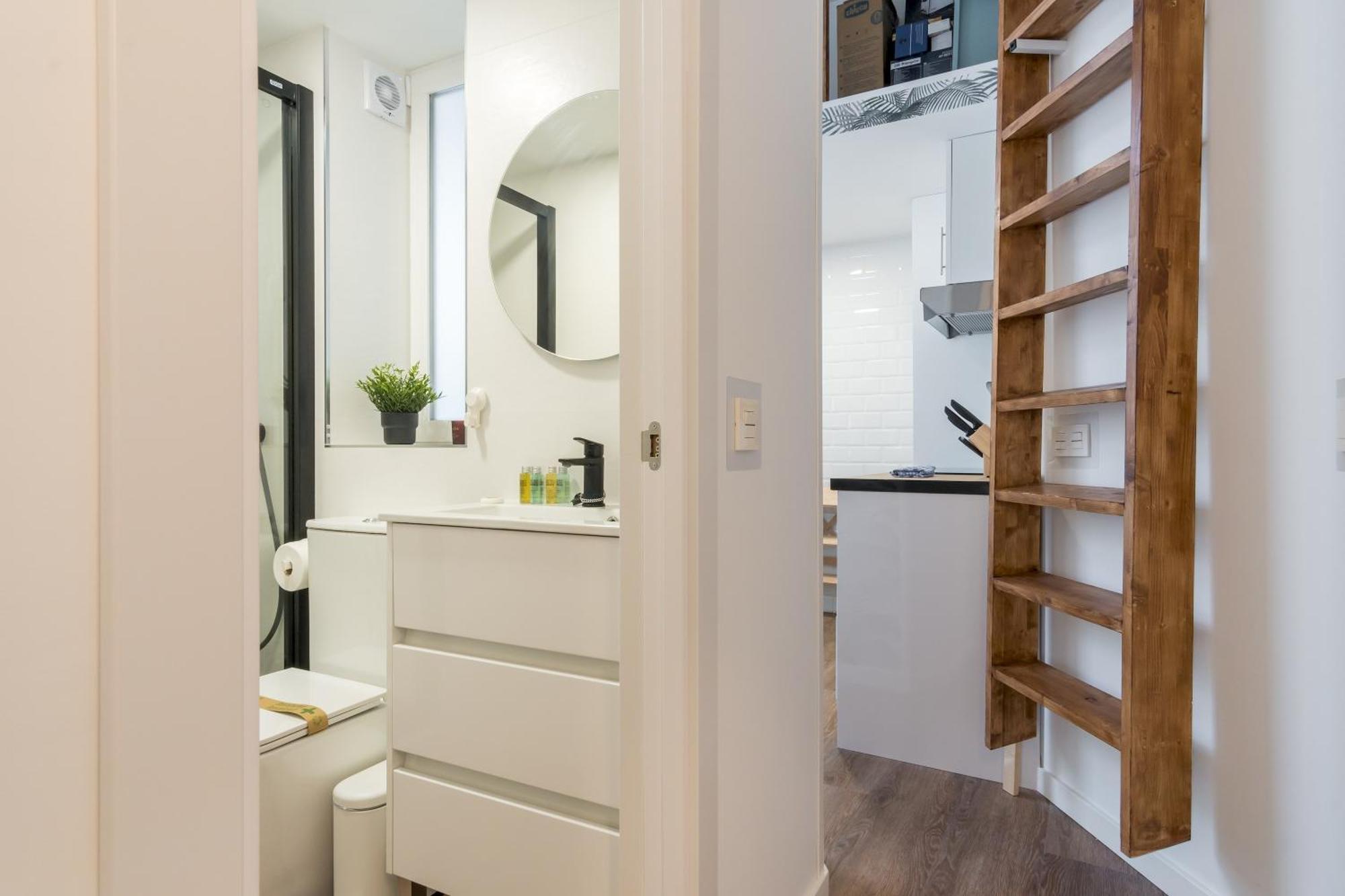 Modern And Cozy- 1 Bedroom 1 Bathroom -Lavapies 马德里 外观 照片